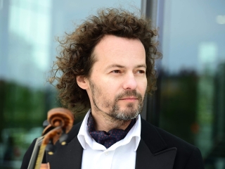 Šeštadienio koncerte vietoj smuikininko Giuseppe’s Gibboni koncertuos kitas N. Paganini...