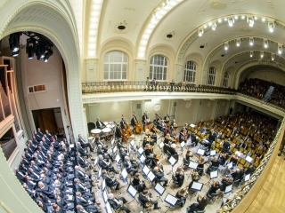 Filharmonijos 81-ąjį koncertų sezoną vainikuoja „Šlovinimo giesmė“