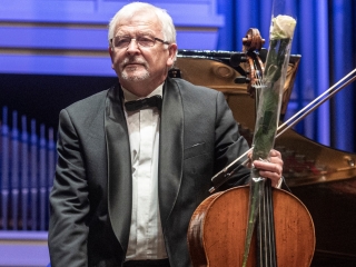 Rimanto Armono jubiliejiniame koncerte susiburs violončelių orkestras