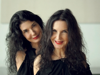 Legendinės fortepijono įžymybės Katia ir Marielle Labèque