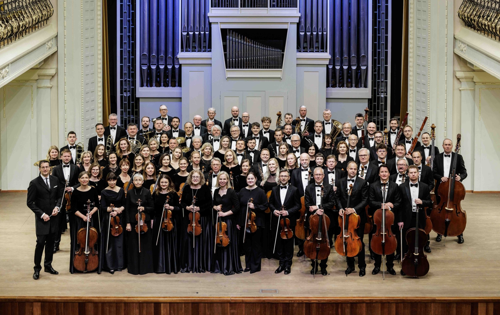 LNSO sezono pradžia su Jinhyungu Parku, Bartoszu Nowaku ir Varšuvos filharmonijos choru 