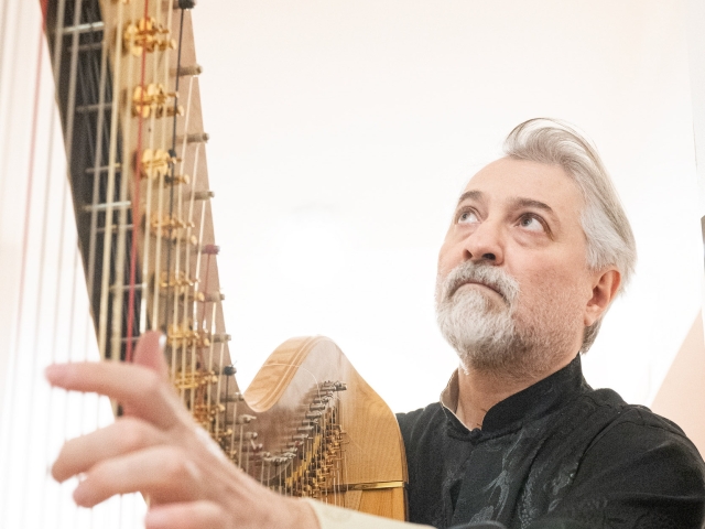 Muzikiniai tiltai tarp Rytų ir Vakarų. LKO, Murat Cem Orhan, Çağatay Akyol ©Dmitrijus Matvejevas