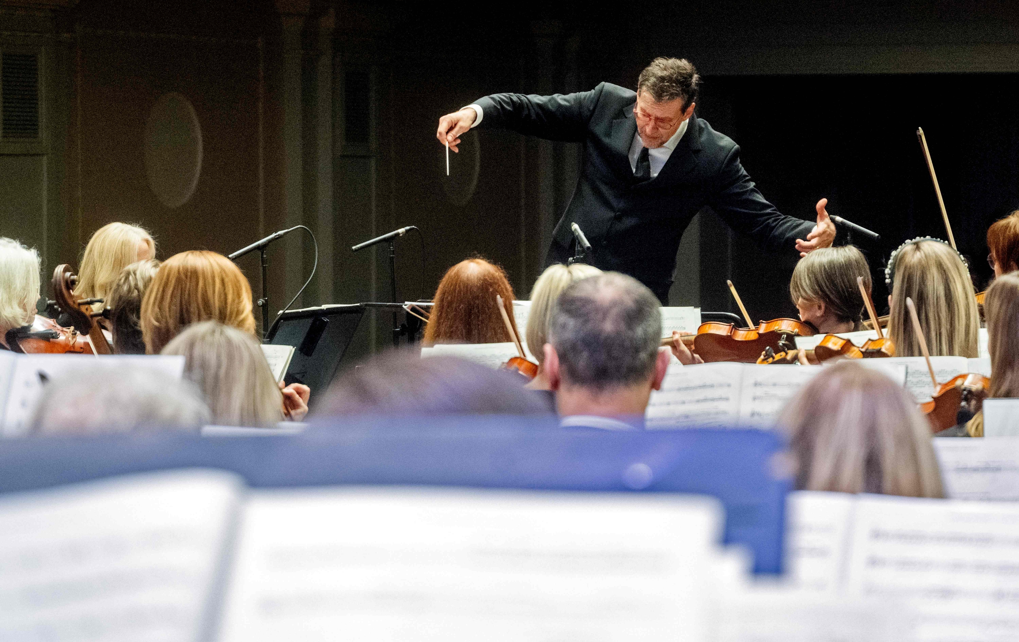 The highlight of the LNSO concert season, imbued with Spanish, Hungarian, and Belgian flavours